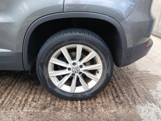 2013 VOLKSWAGEN TIGUAN SE