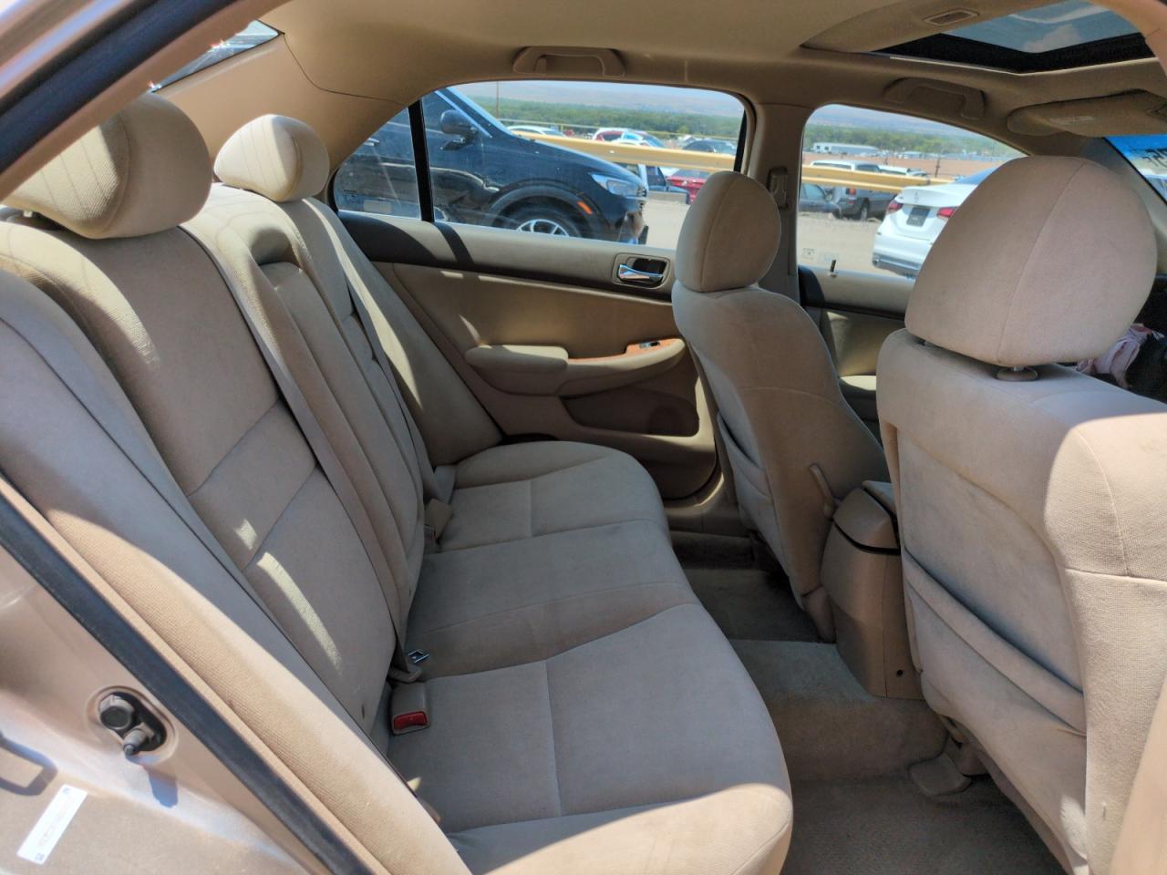 2004 Honda Accord Ex VIN: 1HGCM55644A164512 Lot: 68869575