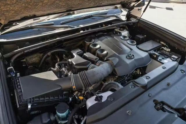 2016 TOYOTA 4RUNNER SR5/SR5 PREMIUM  