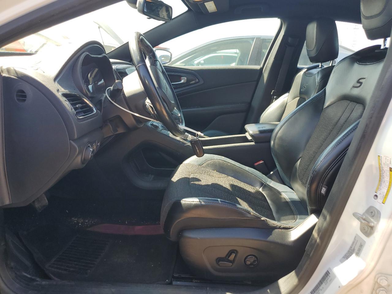 2015 Chrysler 200 S VIN: 1C3CCCBB0FN658776 Lot: 81505365