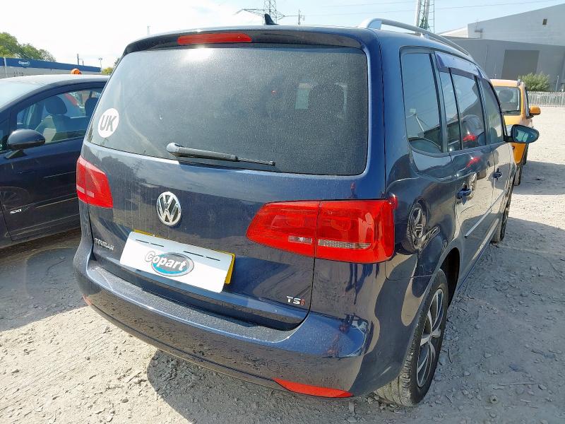2015 VOLKSWAGEN  