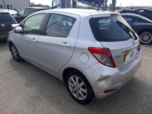 2013 TOYOTA YARIS TR V