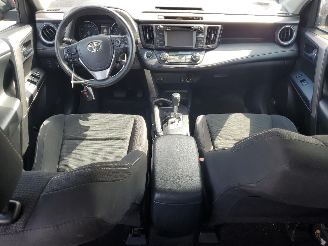 2017 Toyota Rav4 Xle VIN: JTMRFREV5HJ174280 Lot: 69282785