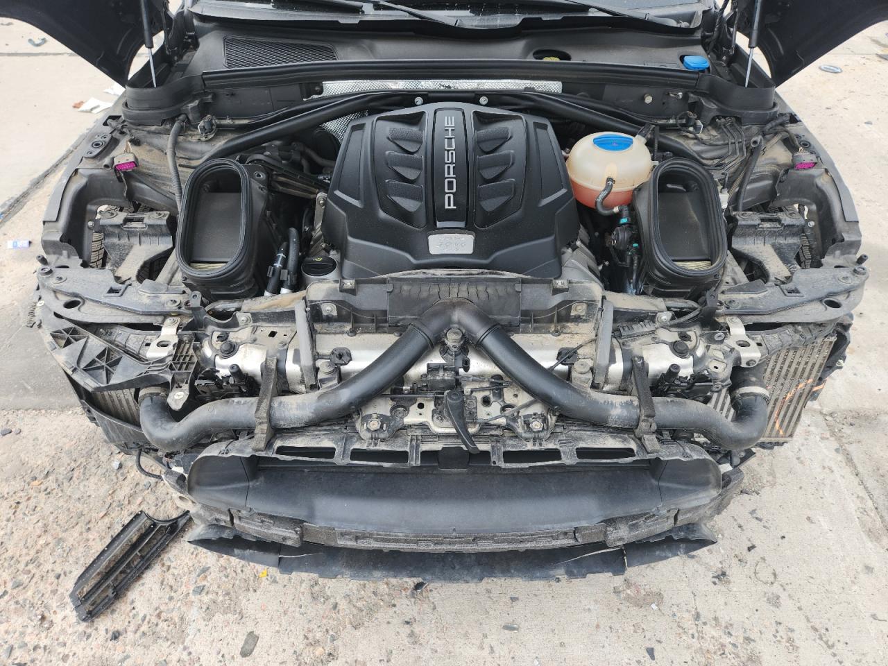 2017 Porsche Macan Gts VIN: WP1AG2A58HLB54549 Lot: 70378575