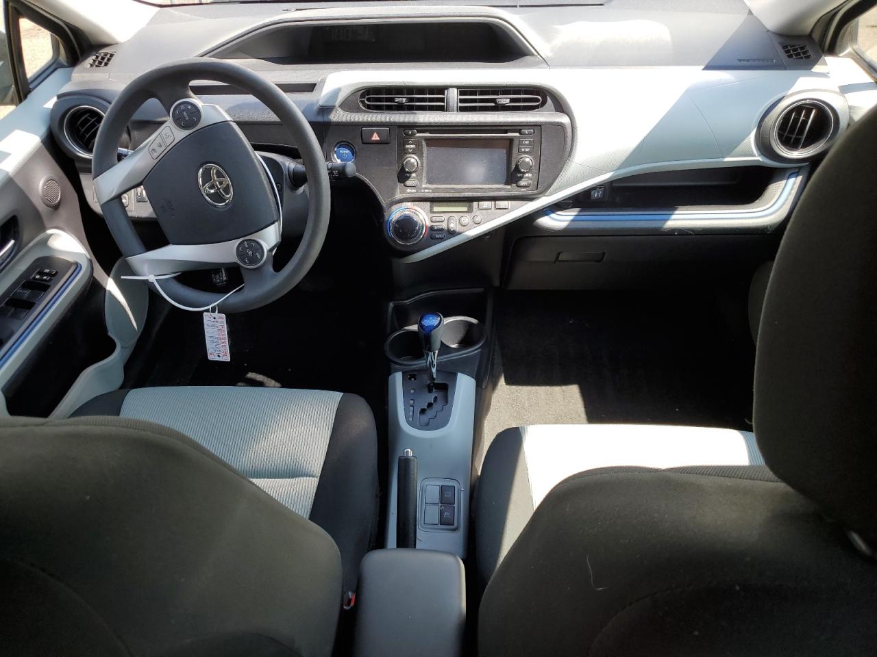 2012 Toyota Prius C VIN: JTDKDTB31C1517005 Lot: 70772465