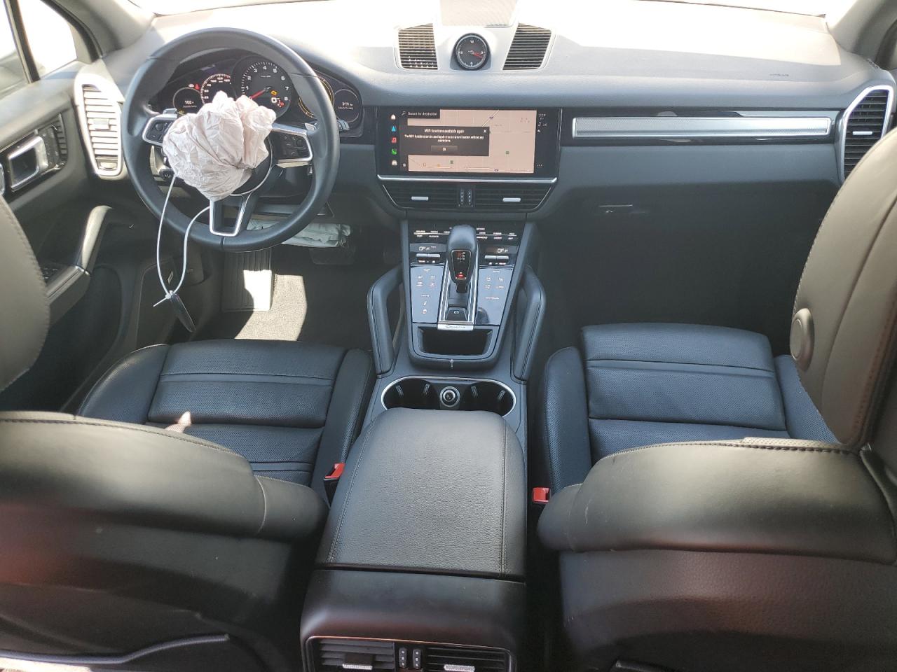 2023 Porsche Cayenne Base VIN: WP1AA2AY6PDA06548 Lot: 70330025