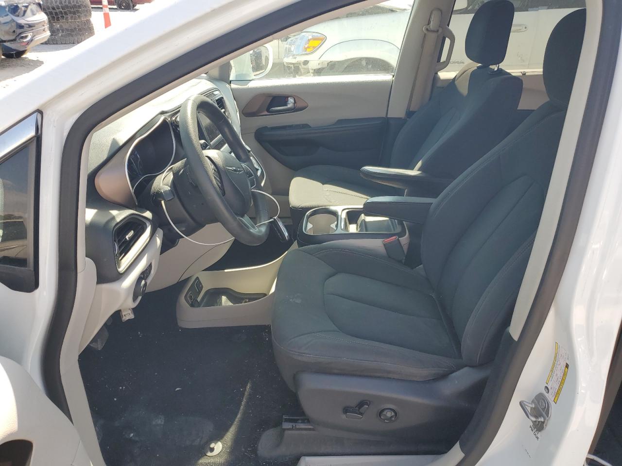 2018 Chrysler Pacifica Touring Plus VIN: 2C4RC1FG1JR212177 Lot: 70556465