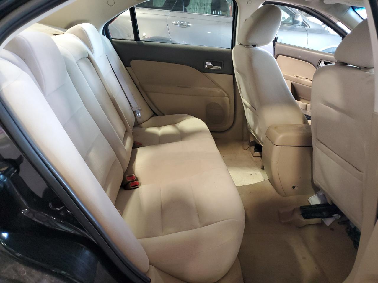 2009 Ford Fusion Se VIN: 3FAHP07169R196185 Lot: 70293055