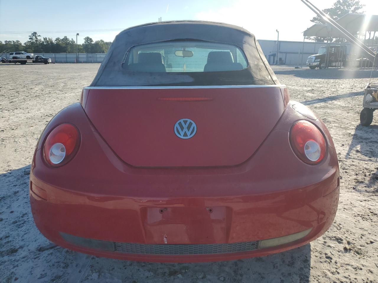 2008 Volkswagen New Beetle Convertible Se VIN: 3VWRF31Y58M409239 Lot: 70170195