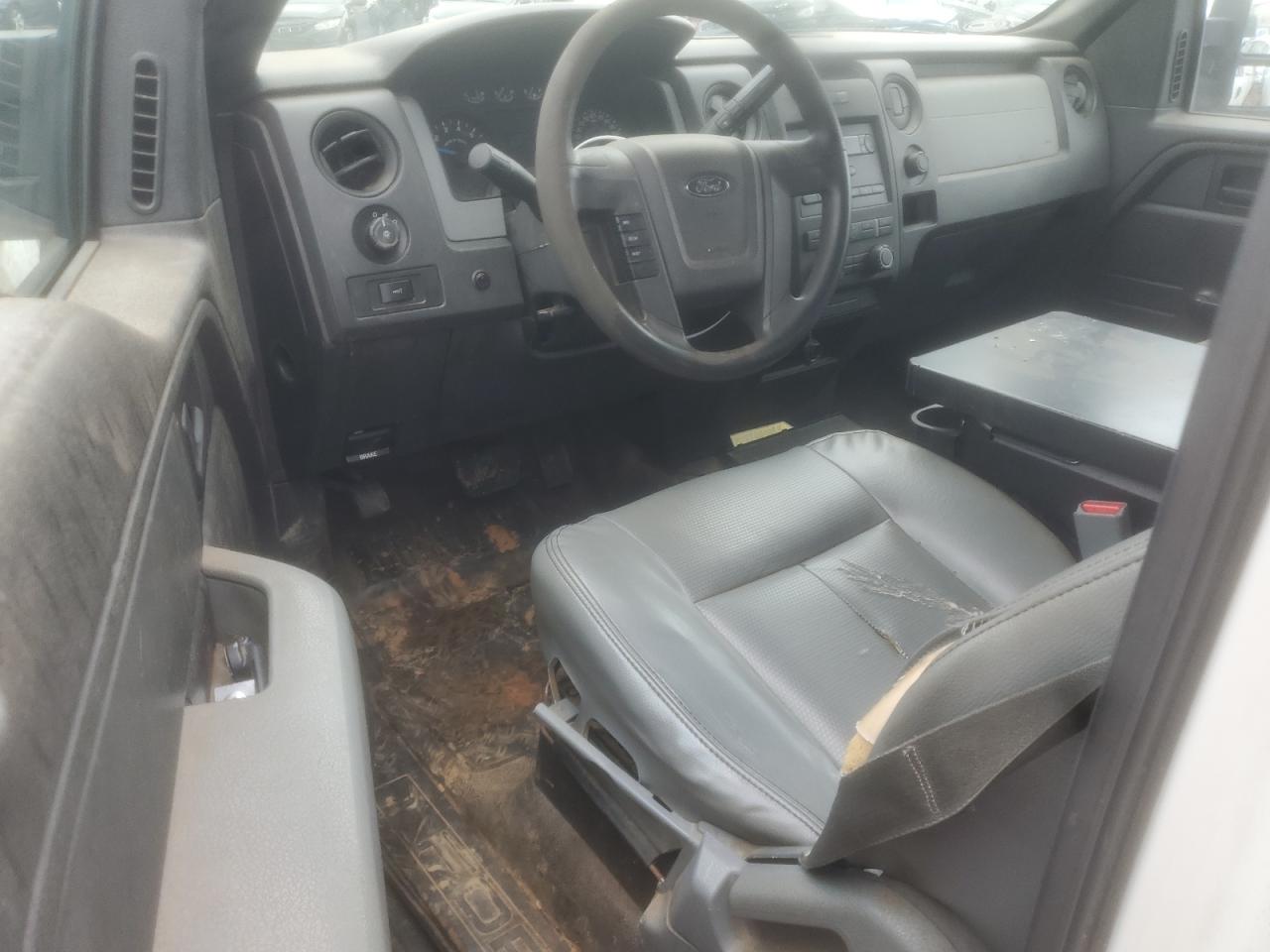 2013 Ford F150 VIN: 1FTMF1EM2DKE13050 Lot: 51230245