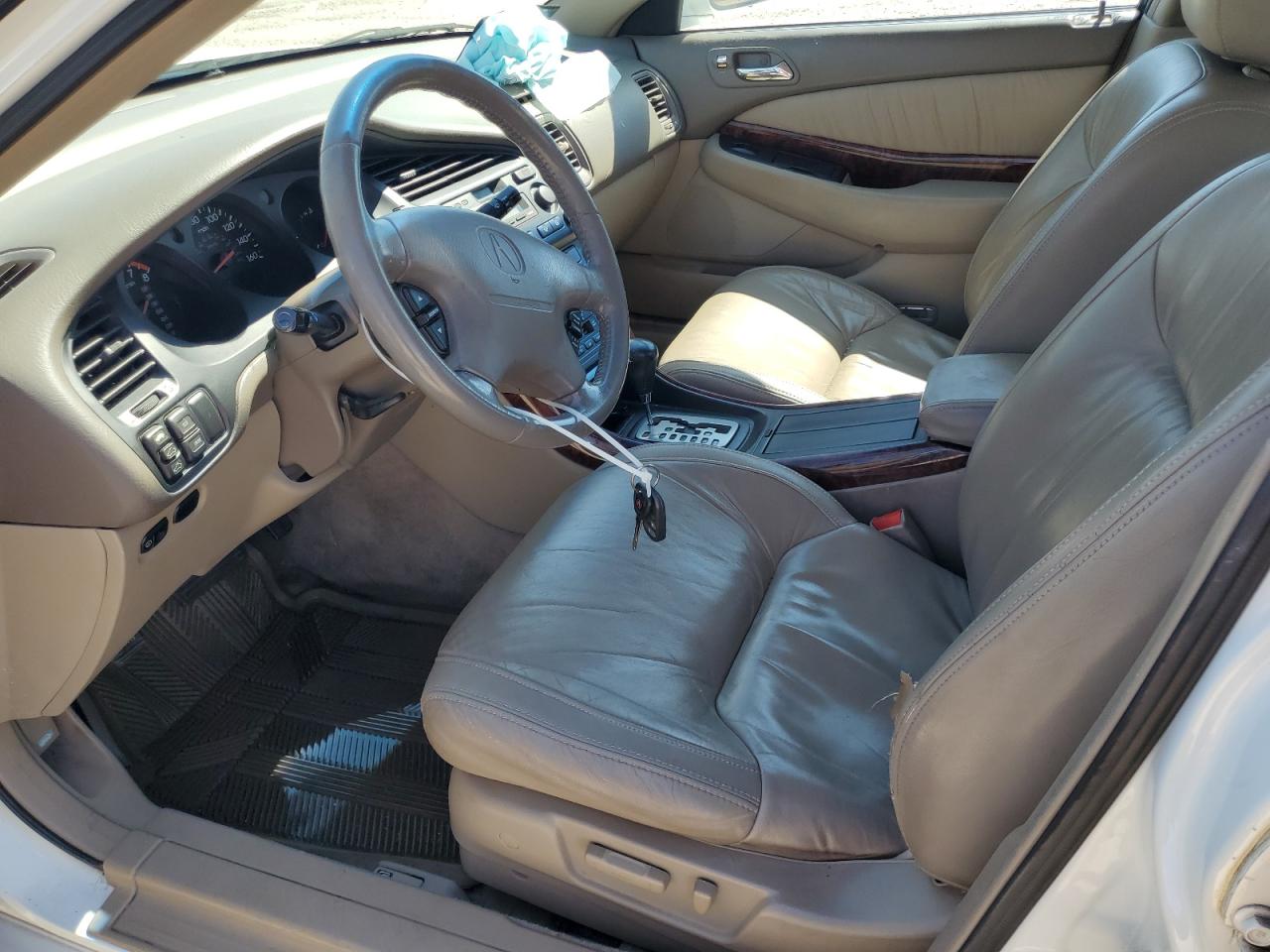 2000 Acura 3.2Tl VIN: 19UUA5661YA045561 Lot: 70389405