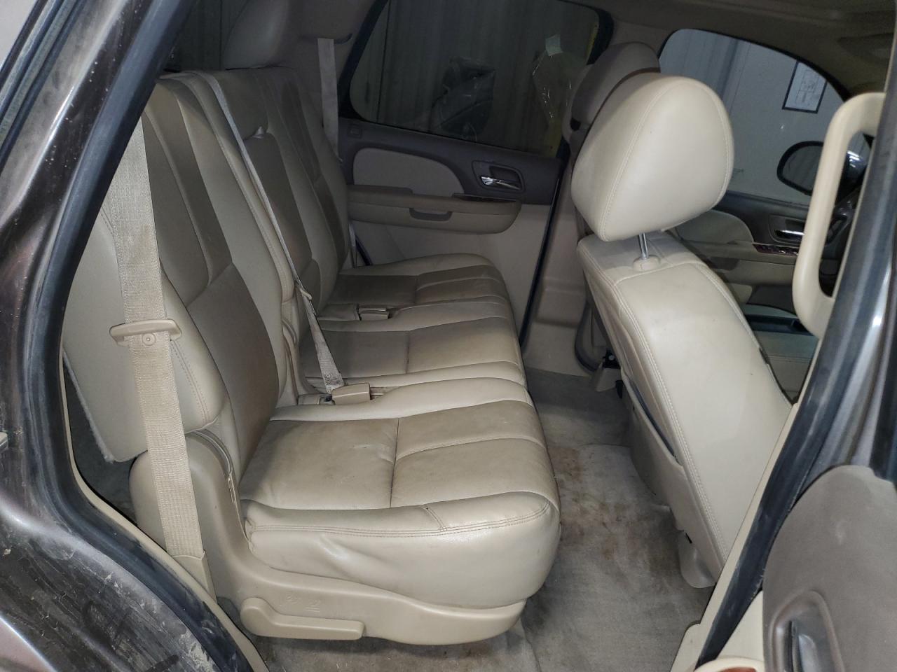 2013 Chevrolet Tahoe K1500 Lt VIN: 1GNSKBE02DR136940 Lot: 70470485