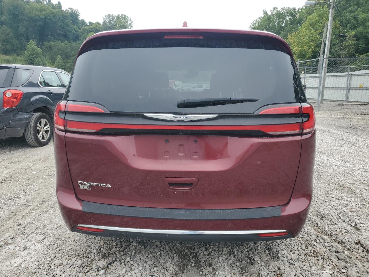 2021 Chrysler Pacifica Touring L VIN: 2C4RC1BG5MR574443 Lot: 70042895