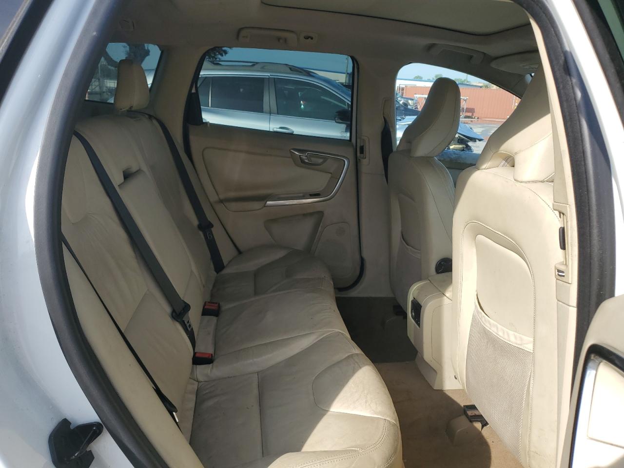 2013 Volvo Xc60 3.2 VIN: YV4952DL4D2381190 Lot: 70833755