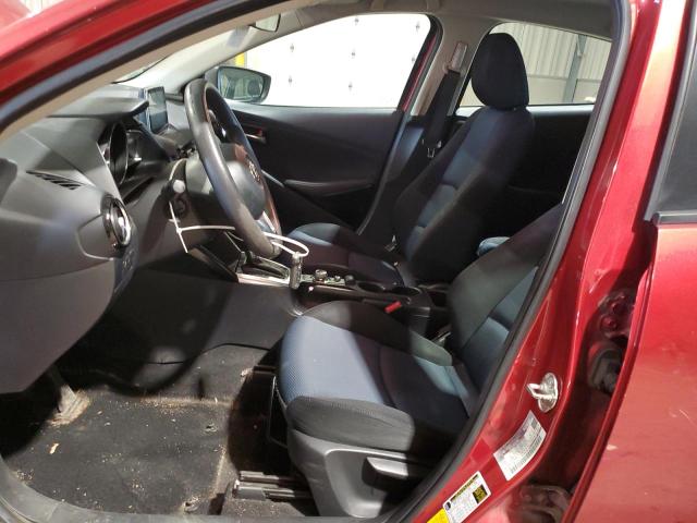  TOYOTA YARIS 2017 Czerwony