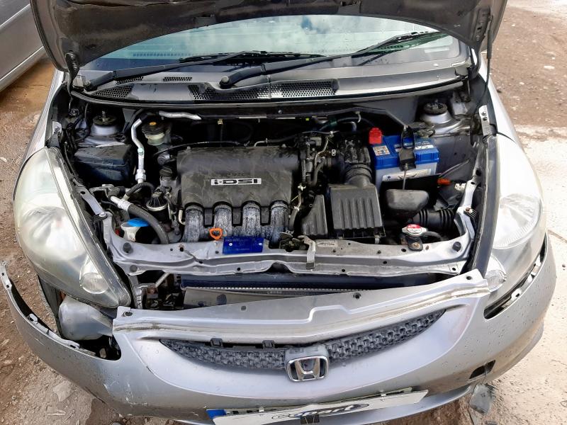 2005 HONDA JAZZ SE