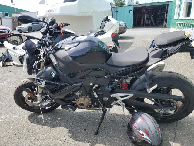 2024 BMW S 1000 R  