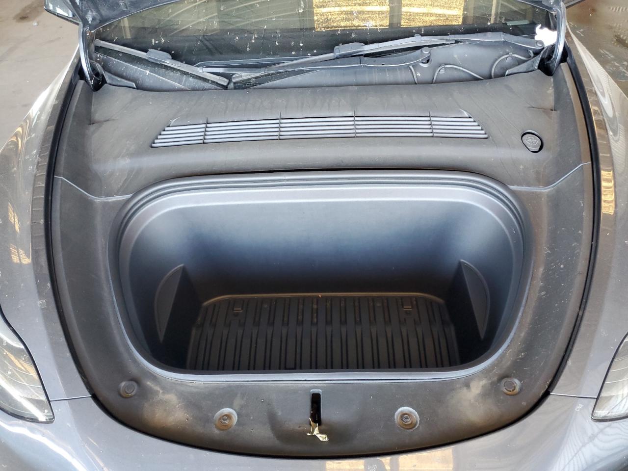 2023 Tesla Model Y VIN: 7SAYGDEE4PF620455 Lot: 65983315