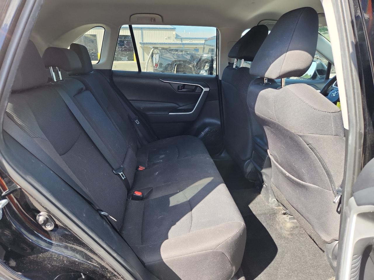 2020 Toyota Rav4 Le VIN: 2T3F1RFV7LC138666 Lot: 70529385