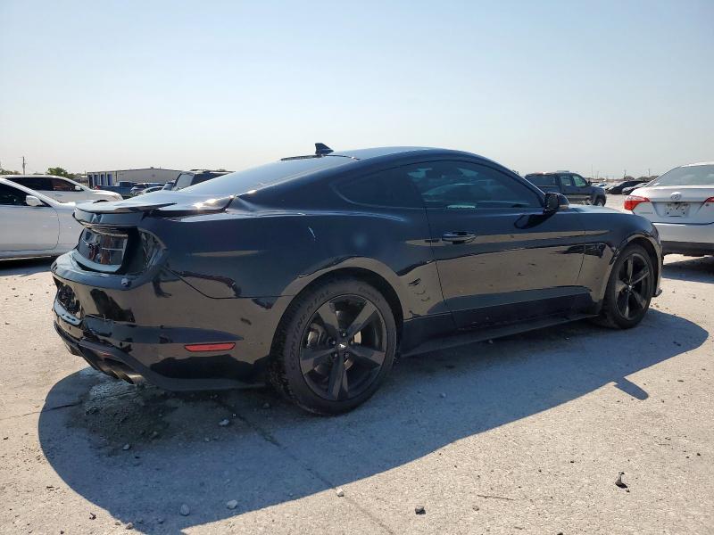  FORD MUSTANG 2022 Черный