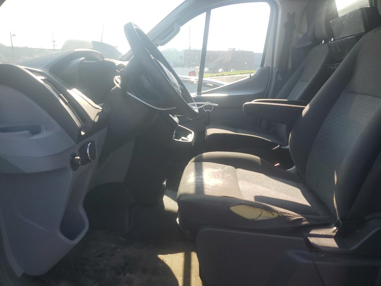 2018 Ford Transit T-250 VIN: 1FTYR1ZM1JKA89863 Lot: 65563485