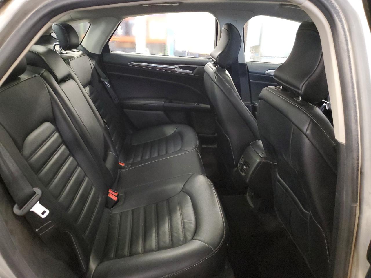 2017 Ford Fusion Se VIN: 3FA6P0T90HR127137 Lot: 69885645