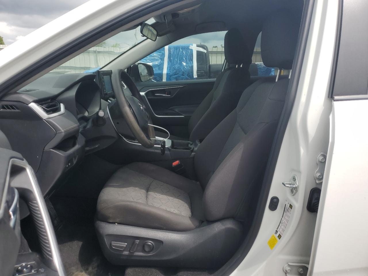 2021 Toyota Rav4 Xle VIN: 2T3W1RFV8MC162475 Lot: 68368735