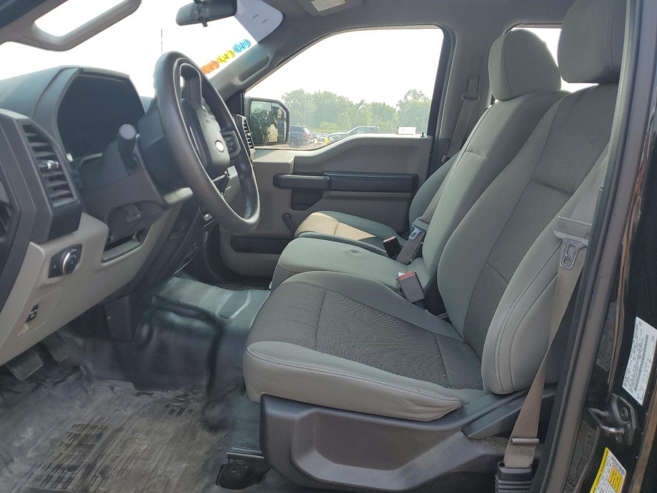 2016 Ford F150 Supercrew VIN: 1FTEW1C82GKF77087 Lot: 67082495