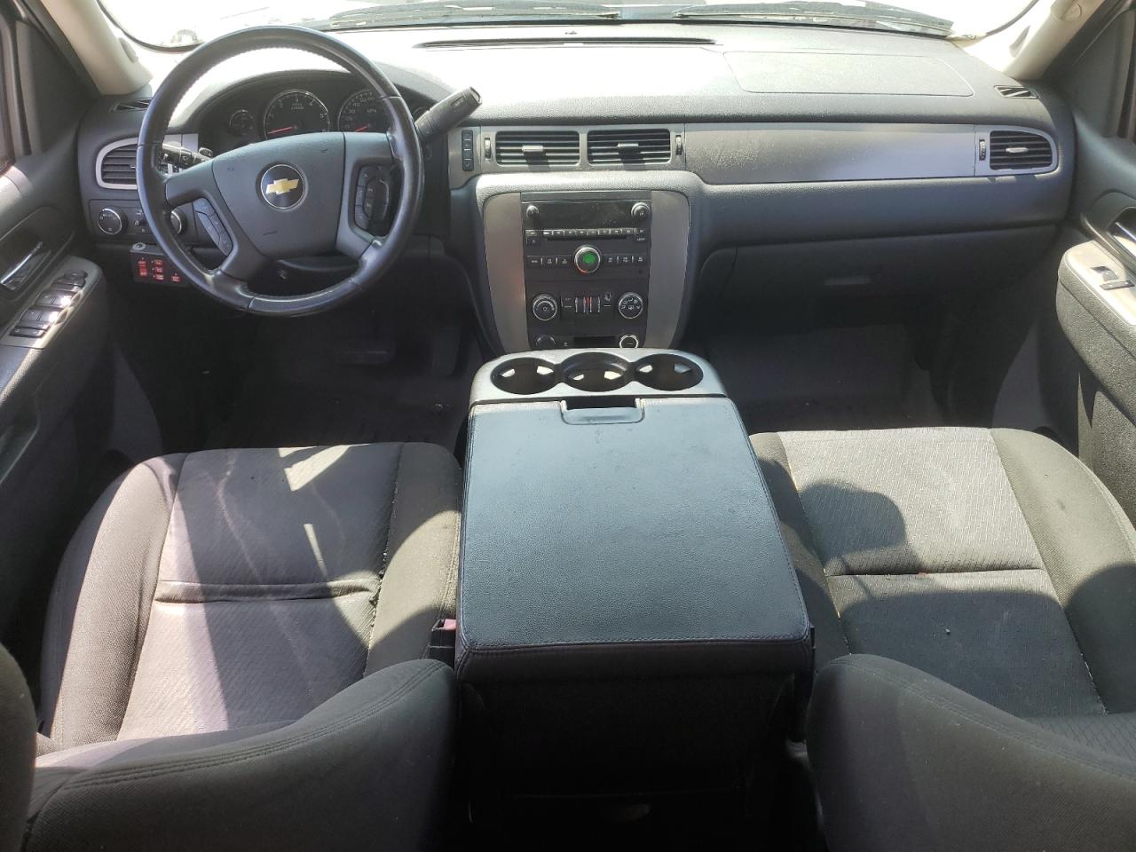 2010 Chevrolet Tahoe K1500 Ls VIN: 1GNUKAE08AR258670 Lot: 68134705