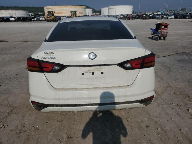 NISSAN ALTIMA 2022 Белы