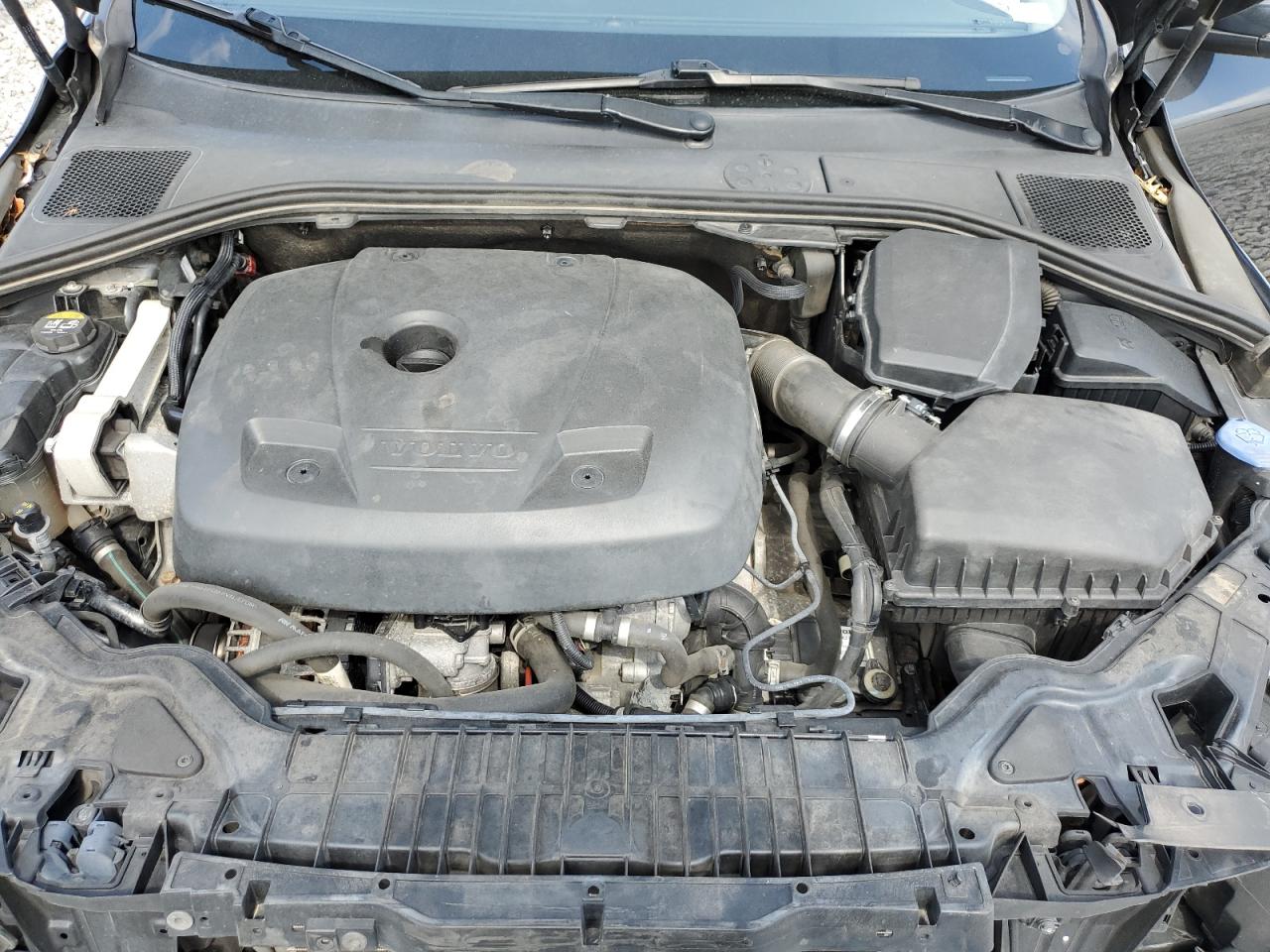 2016 Volvo S60 Premier VIN: YV126MFK0G2401547 Lot: 69288655