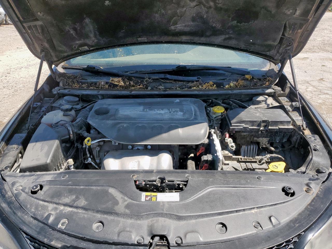 2015 Chrysler 200 S VIN: 1C3CCCBB0FN738255 Lot: 68875185