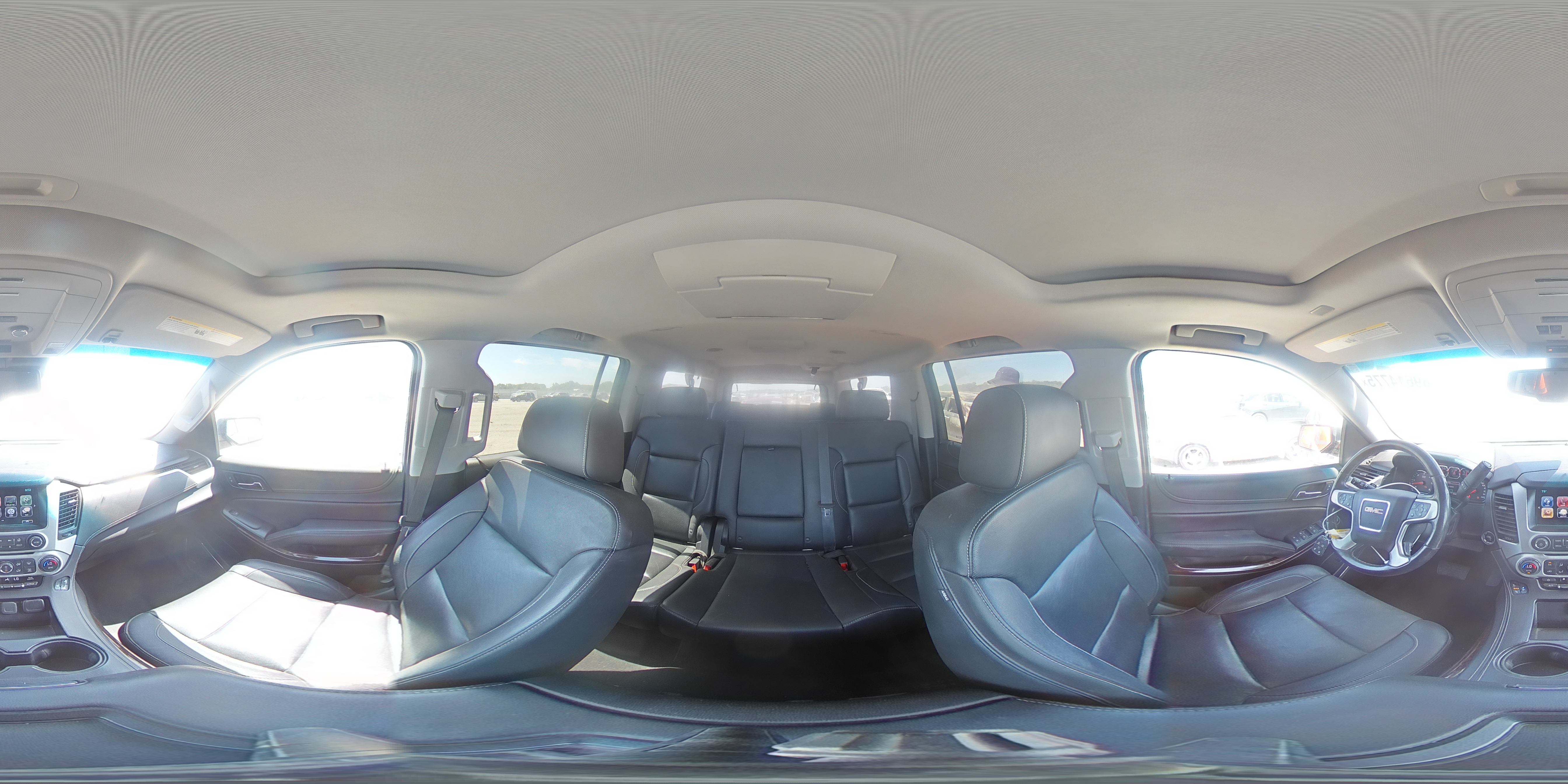 2019 GMC Yukon Xl K1500 Slt VIN: 1GKS2GKC5KR253756 Lot: 69614775