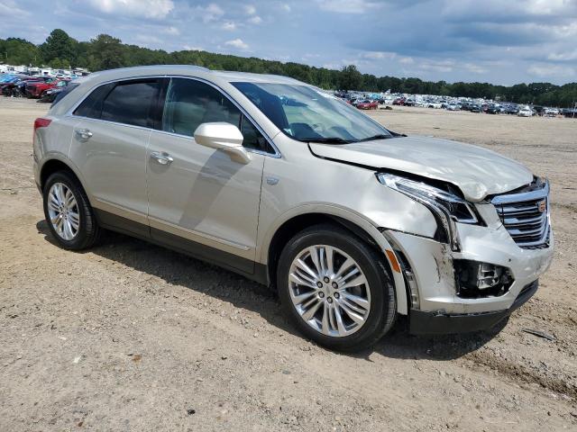 Паркетники CADILLAC XT5 2017 Золотой