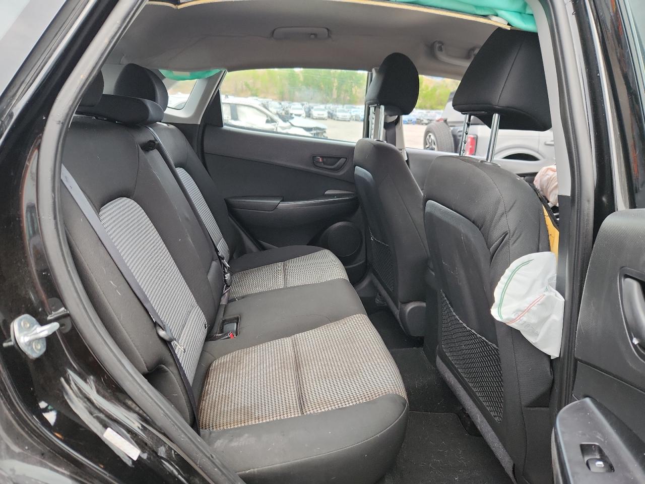 2018 Hyundai Kona Se VIN: KM8K1CAA4JU151671 Lot: 70670085