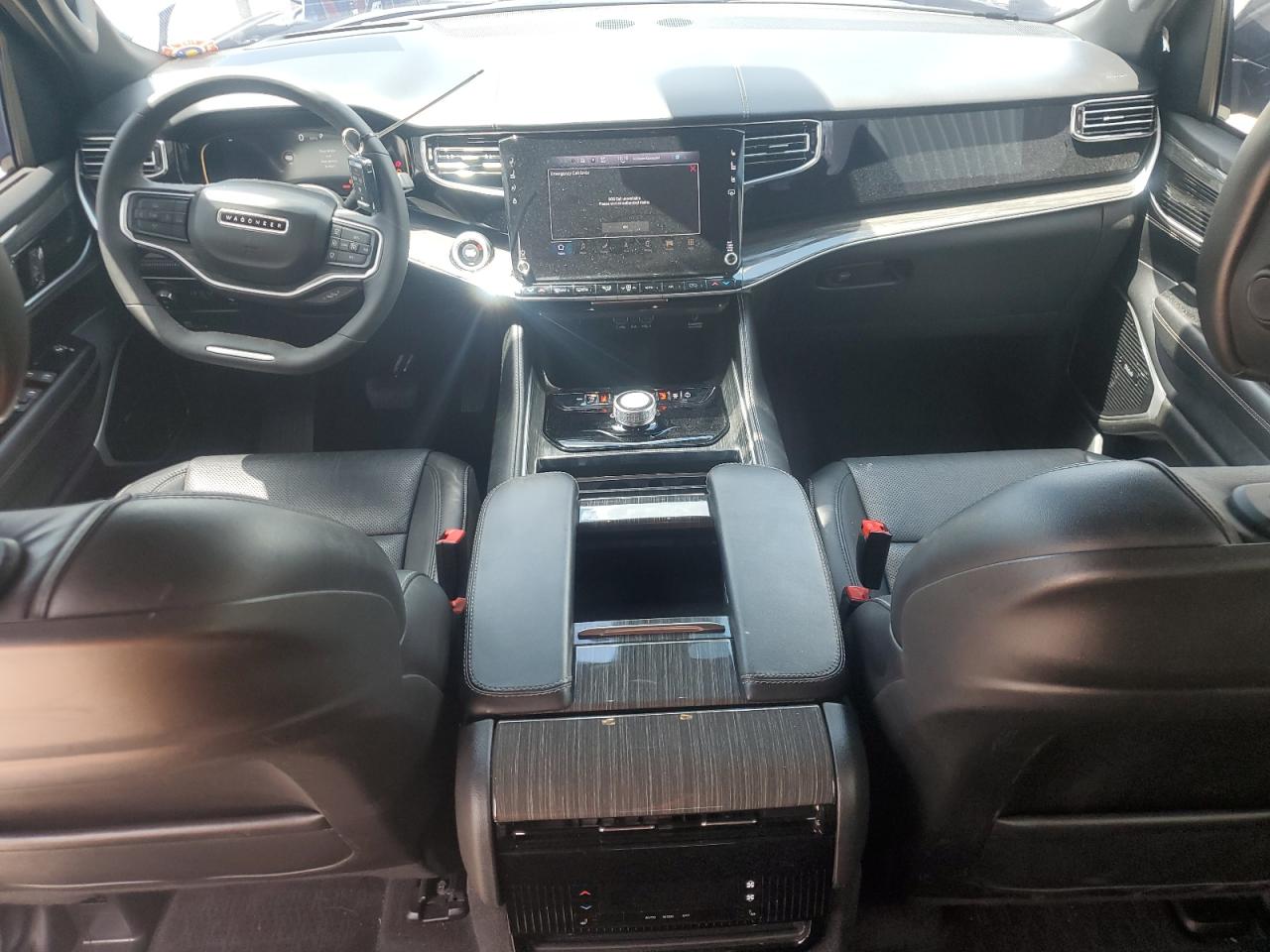 2022 Jeep Wagoneer Series Iii VIN: 1C4SJUDT9NS106153 Lot: 71793155