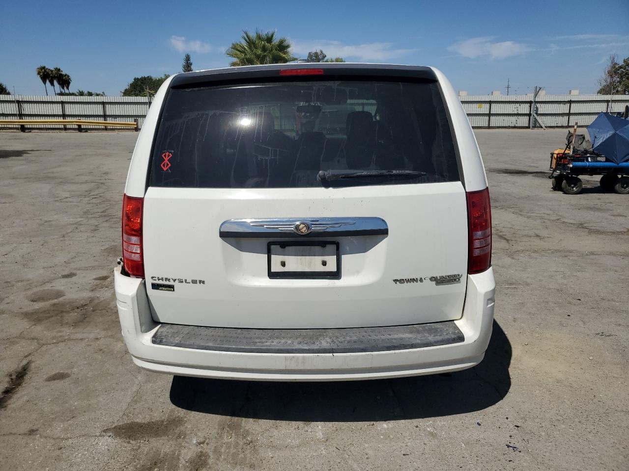 2010 Chrysler Town & Country Lx VIN: 2A4RR4DE0AR259454 Lot: 69876575