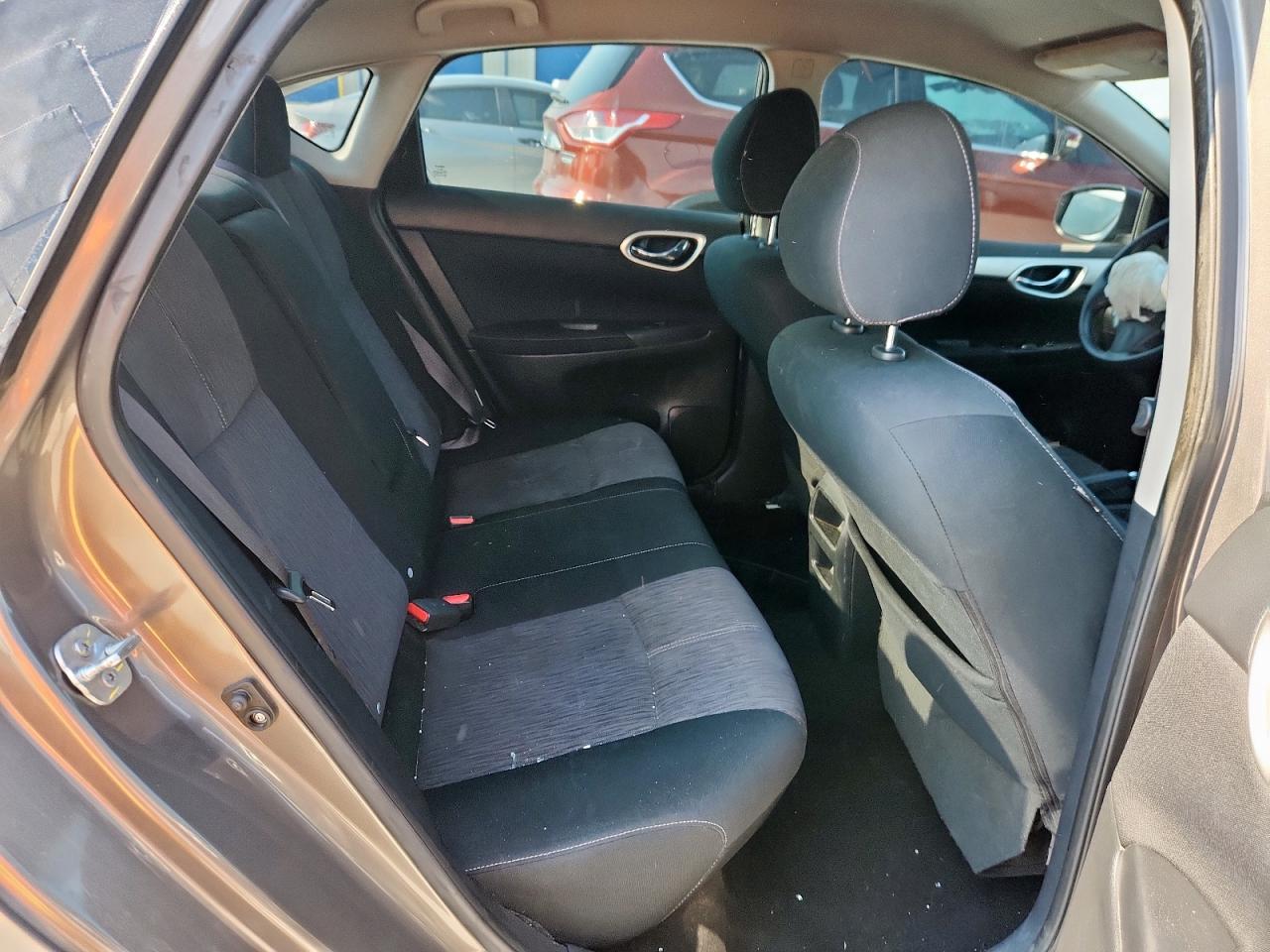 2015 Nissan Sentra S VIN: 3N1AB7AP9FL630553 Lot: 70194085