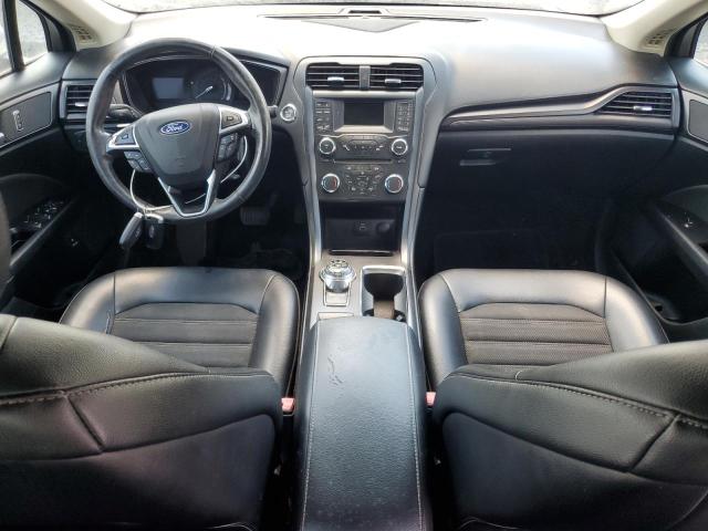  FORD FUSION 2018 Srebrny