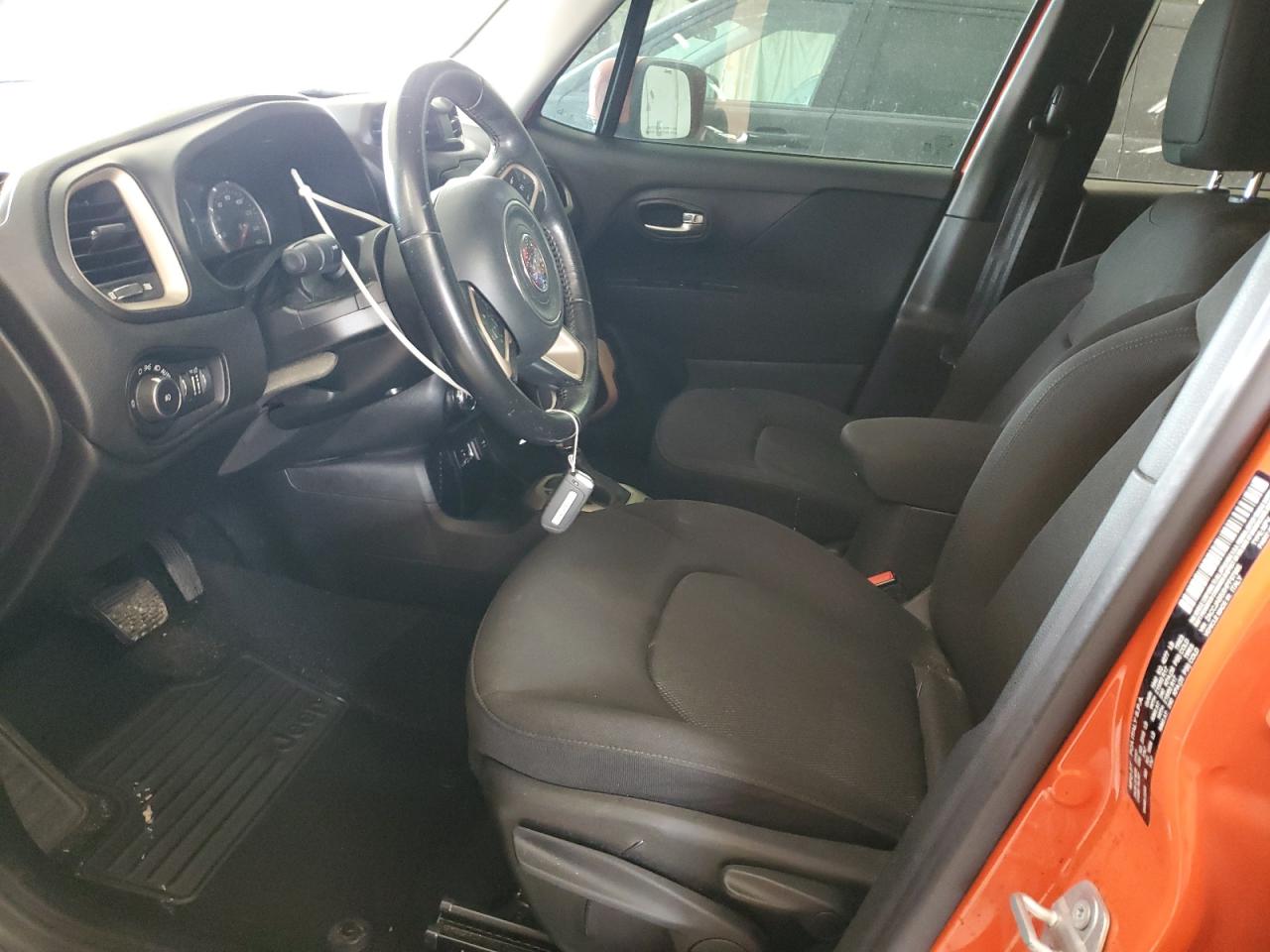 2017 Jeep Renegade Latitude VIN: ZACCJABBXHPF97985 Lot: 68295615