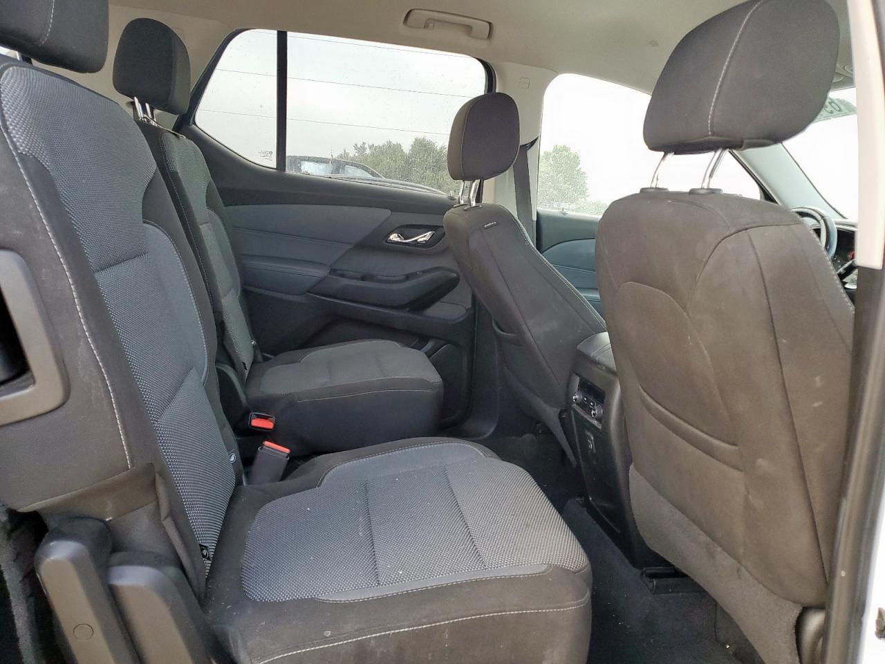 2019 Chevrolet Traverse Lt VIN: 1GNERGKW8KJ233201 Lot: 69473025