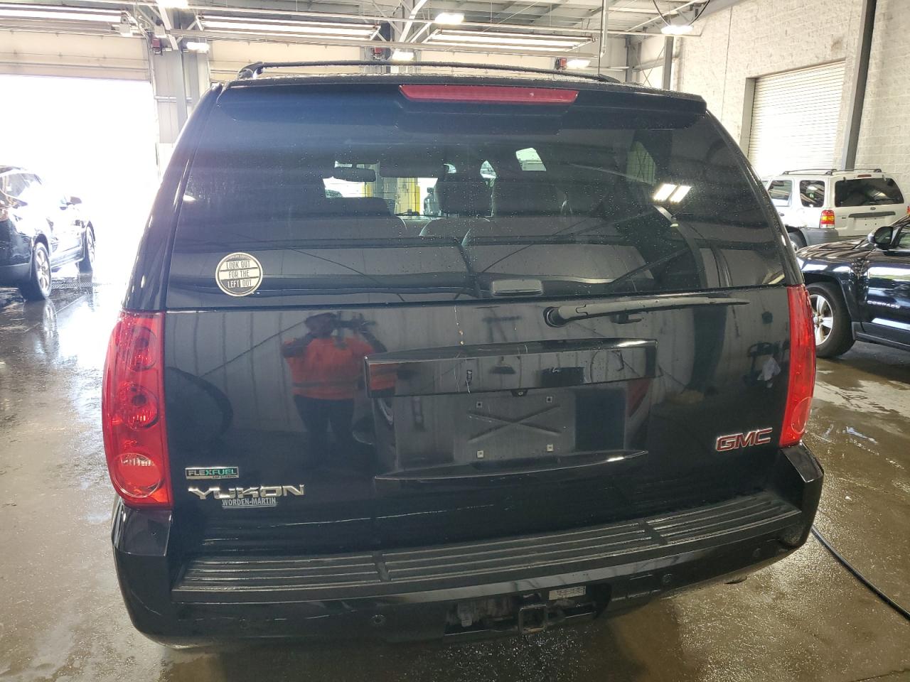 2011 GMC Yukon Slt VIN: 1GKS2CE03BR172118 Lot: 69768495