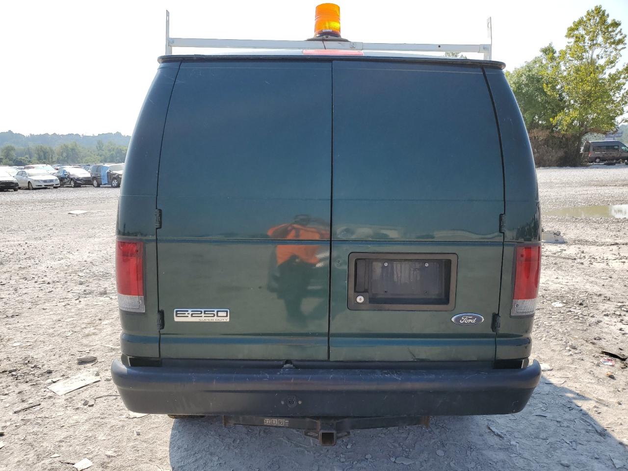 2008 Ford Econoline E250 Van VIN: 1FTNE24W78DA10255 Lot: 69370085