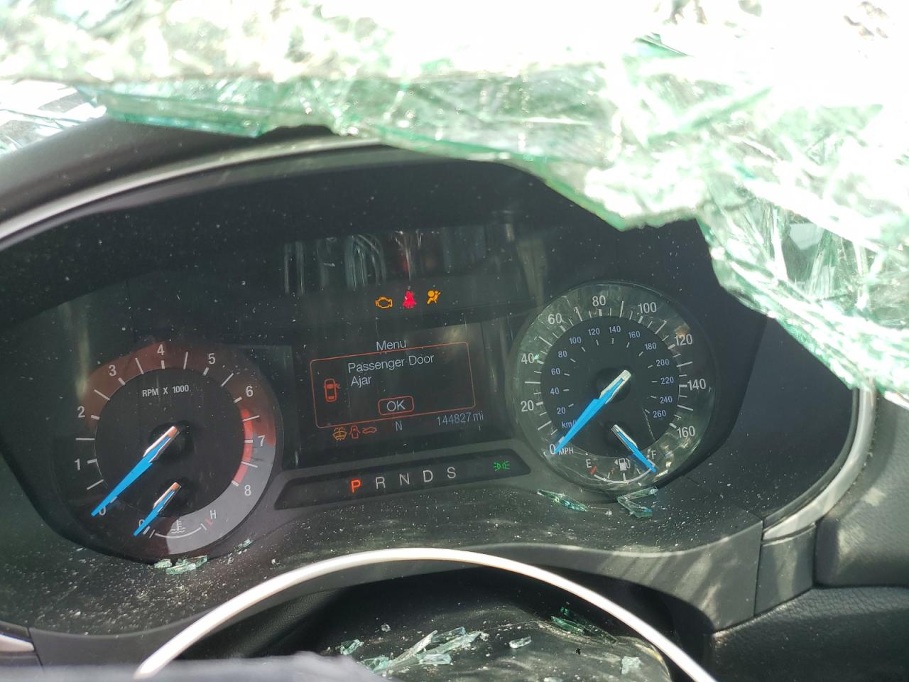 2015 Ford Fusion Se VIN: 3FA6P0H7XFR111242 Lot: 69344455