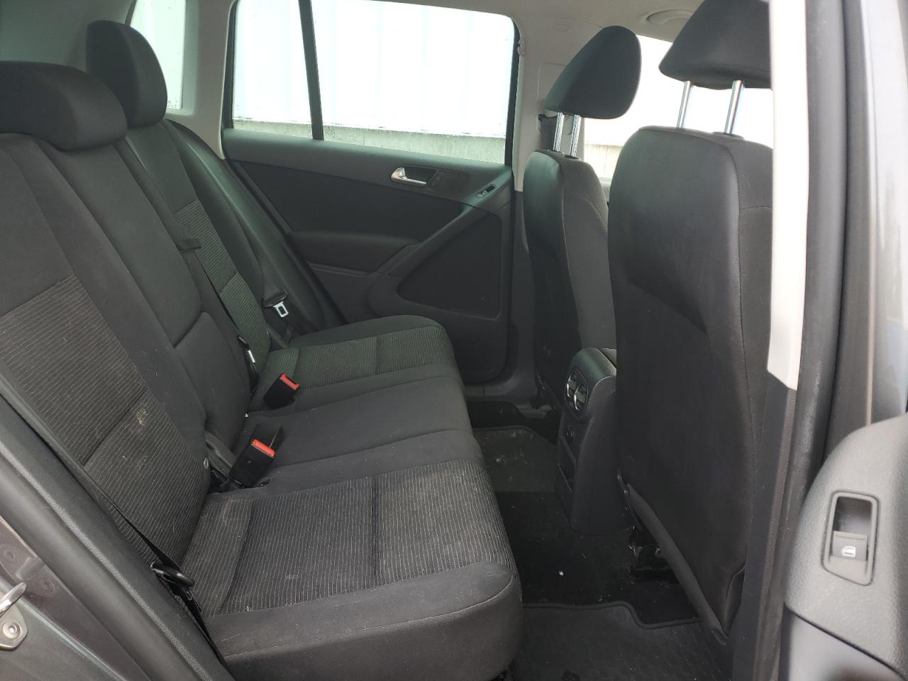 2014 Volkswagen Tiguan S VIN: WVGJV3AX1EW554912 Lot: 68325845