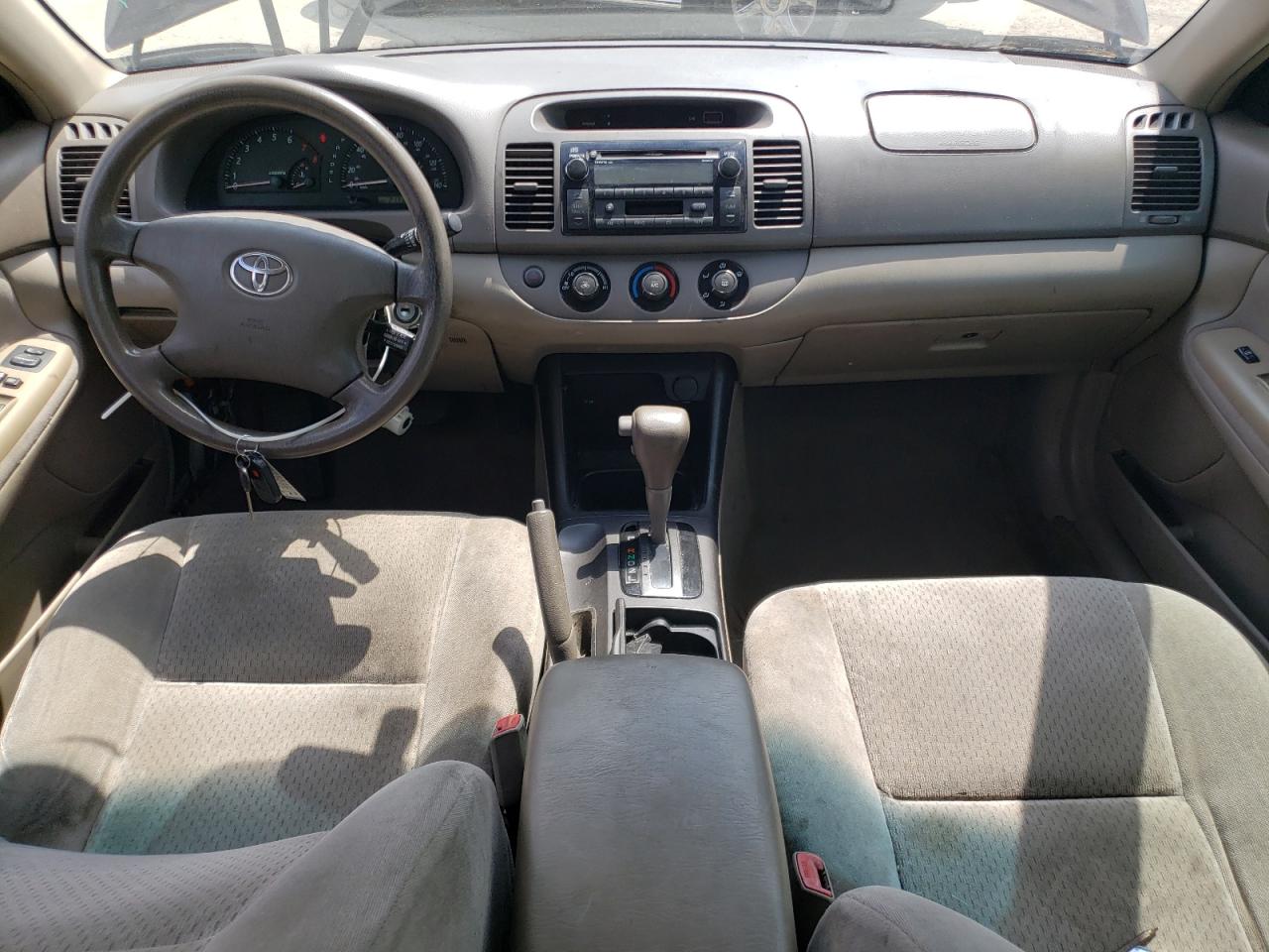 2004 Toyota Camry Le VIN: 4T1BE32K14U790817 Lot: 67537995