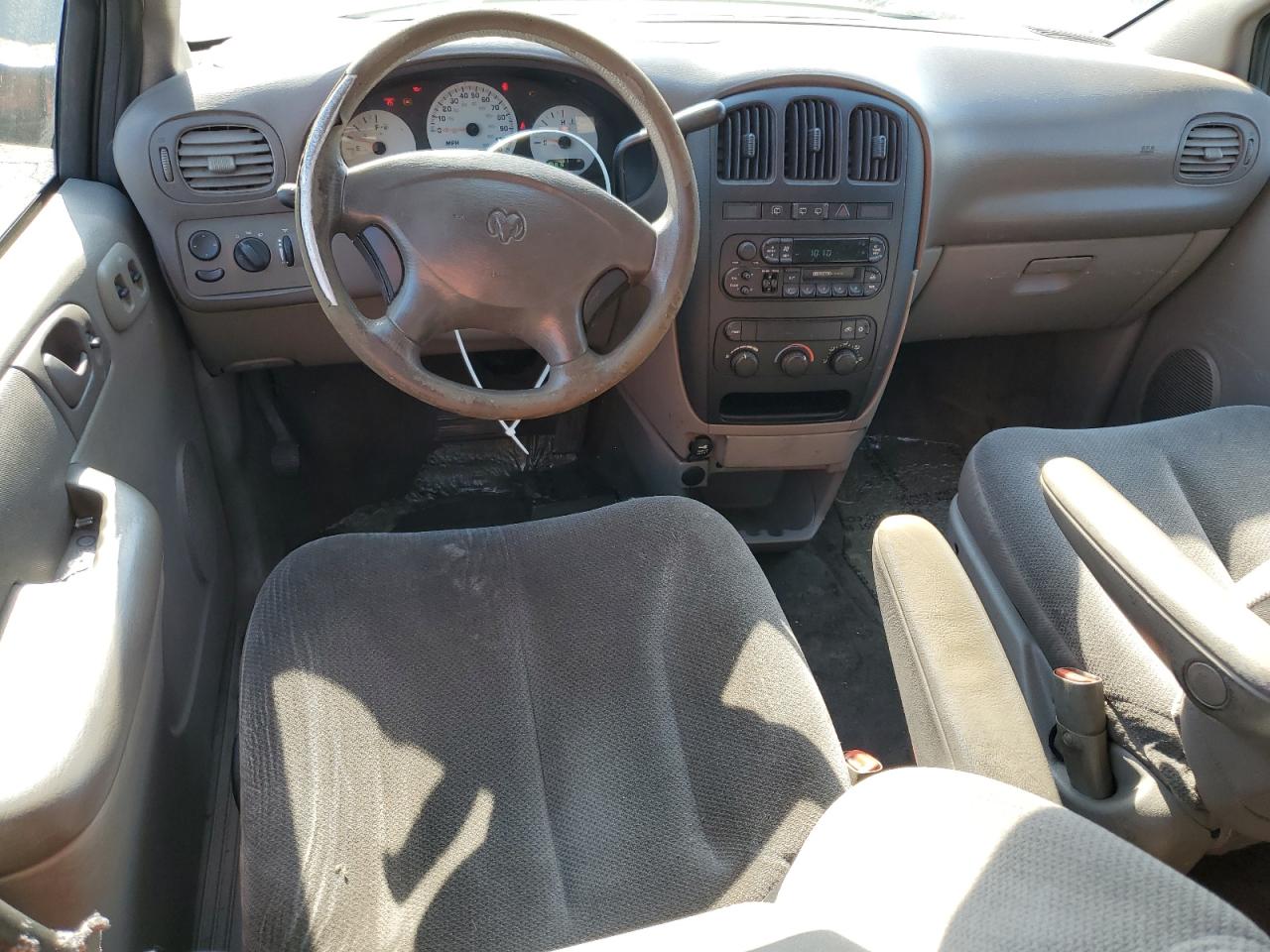 2002 Dodge Caravan Se VIN: 1B4GP25362B708265 Lot: 68397155