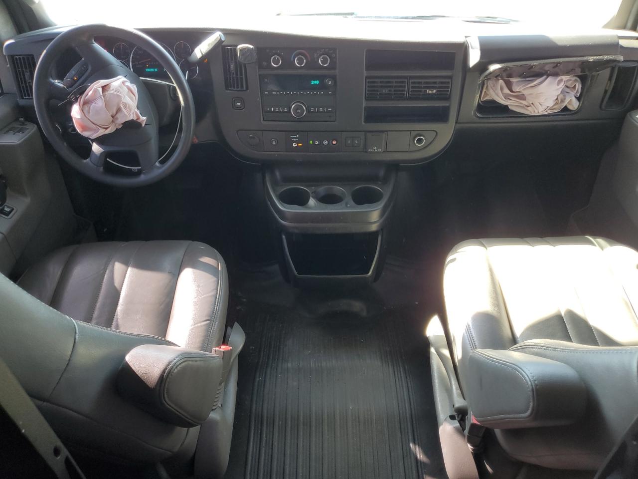 2021 Chevrolet Express G2500 VIN: 1GCWGAFP7M1301493 Lot: 69779505