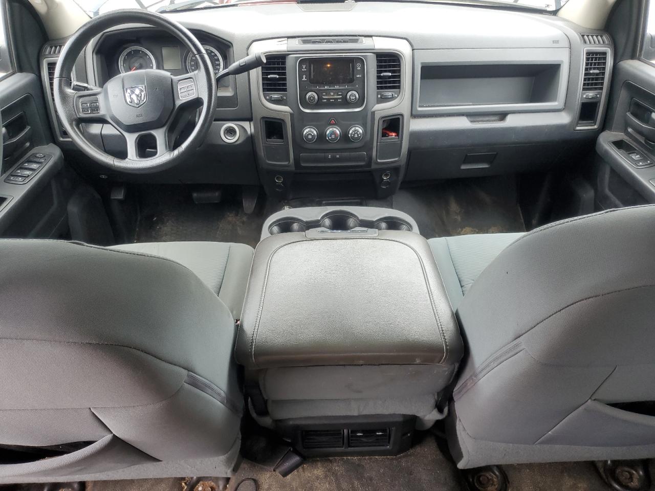 2014 Ram 2500 St VIN: 3C6TR5HT7EG105708 Lot: 68497755