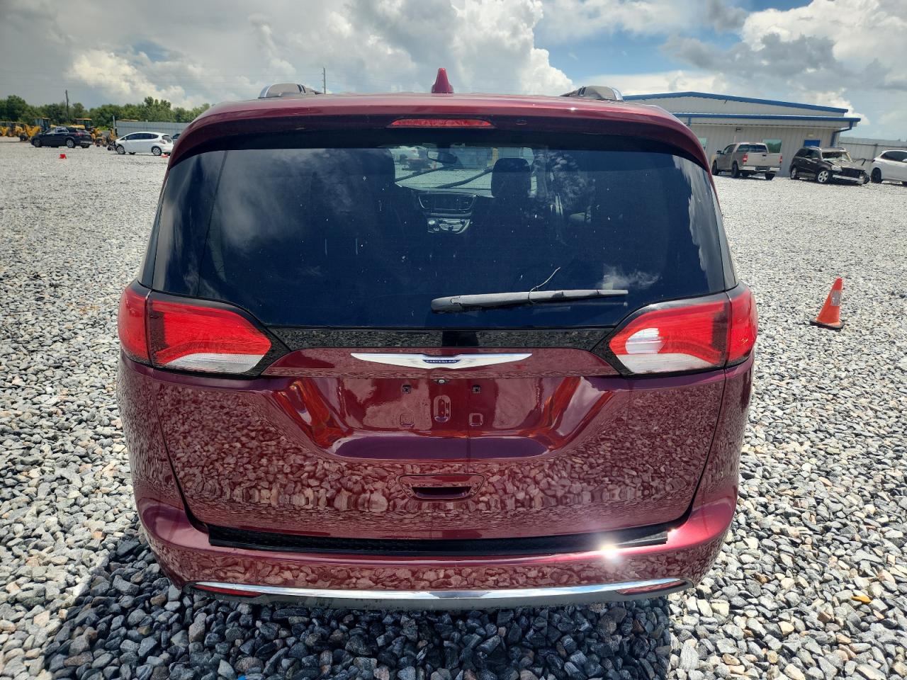 2019 Chrysler Pacifica Touring L VIN: 2C4RC1BG5KR537700 Lot: 69955985